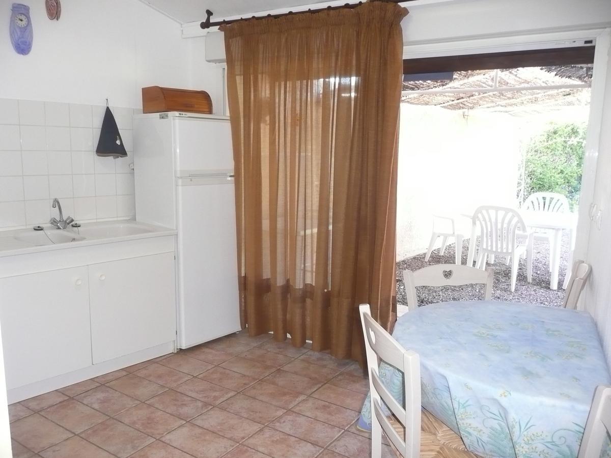 la Soleiade Gites 2à4 pers au Lac de Saint-Cassien proximité Cannes Mandelieu la Napoule Frejus St Raphael Montauroux Exterior foto